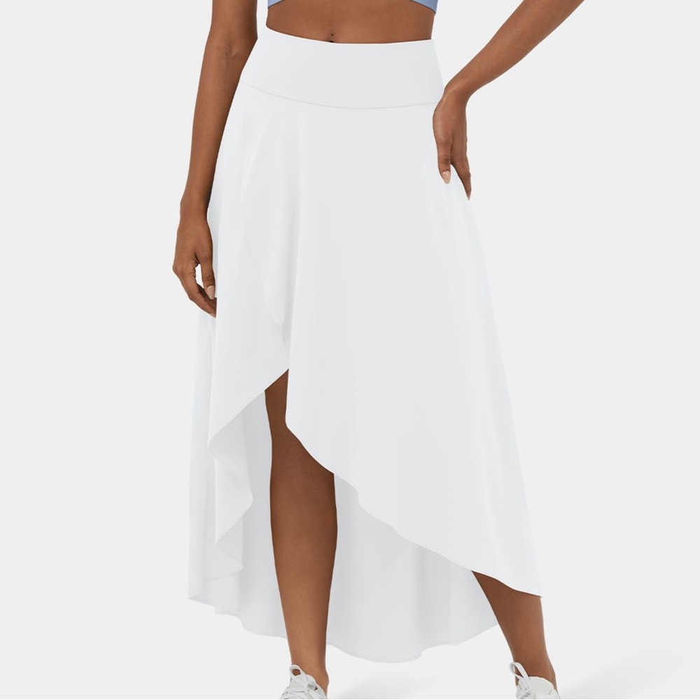 Halara Breezeful Ruffle Maxi Skirt White Large 2 in 1 Attached Shorts Flowy